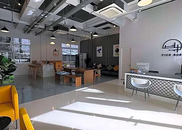 Albergue Pier 808