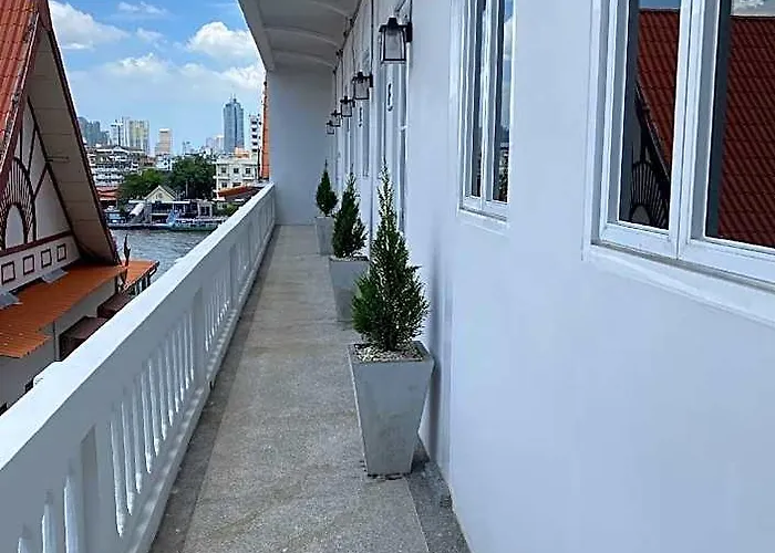 Pier 808 Albergue Banguecoque